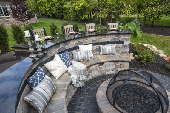 Brussels Dimensional Seat Wall And Firepit Illinois Landscape