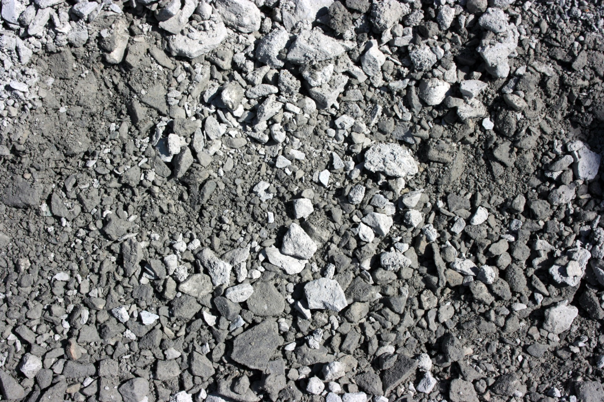 Driveway Gravel CA 6 Best Price Mulch Guarantee Largest Unilock Provider